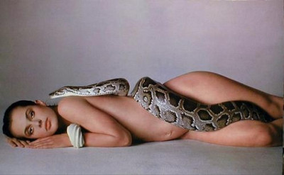 Source: https://www.flickr.com/photos/gongman/7185969256